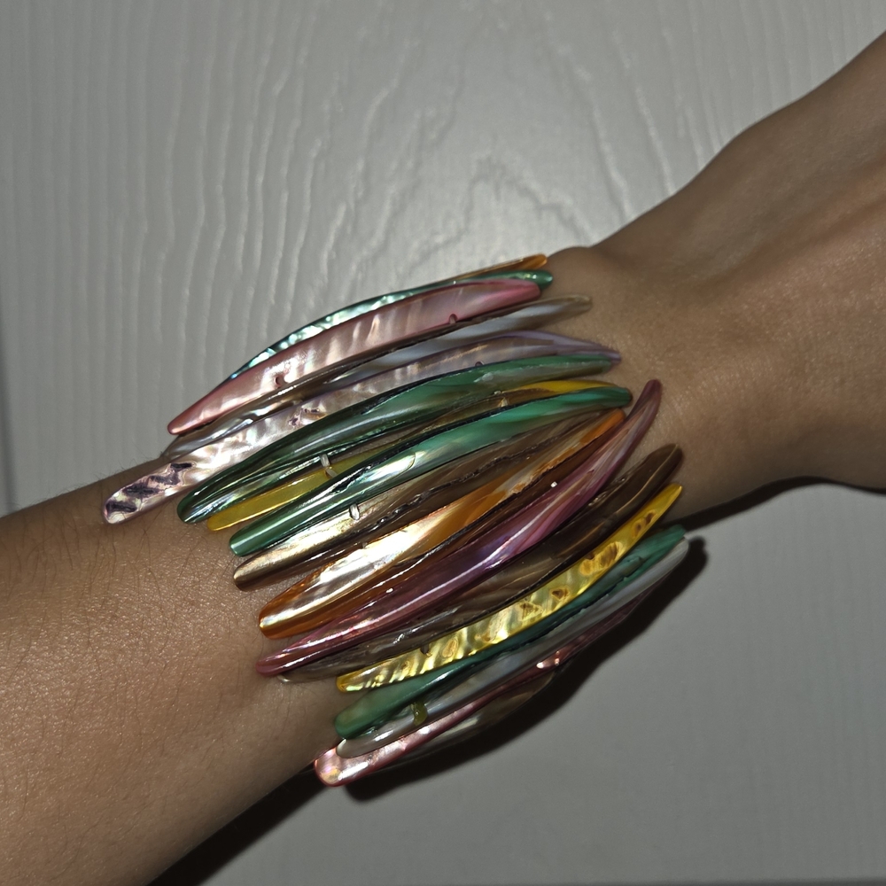 Multicolor Shell Concha Naca Bracelet